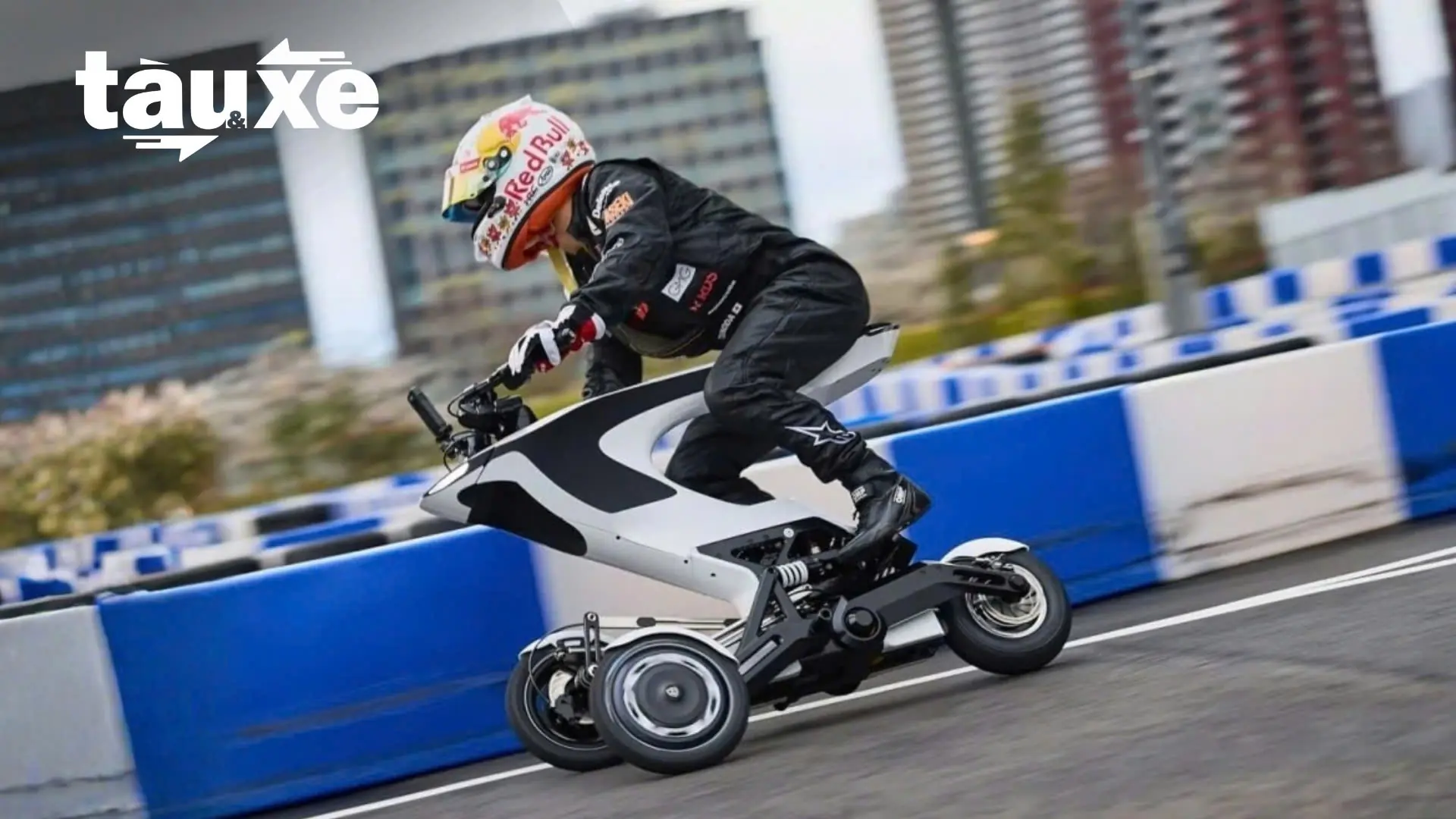 RDS Raptor – Xe điện ba bánh cho phép thay đổi phần thân | Bản tin Tàu và Xe | 09/11/2025